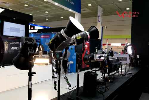 KOBA 현대포맥스 - 조명 , 사라모닉, 텐바가방, Focus Tripod KOBA 현대포맥스 - 조명 , 사라모닉, 텐바가방, Focus Tripod - 사진 38