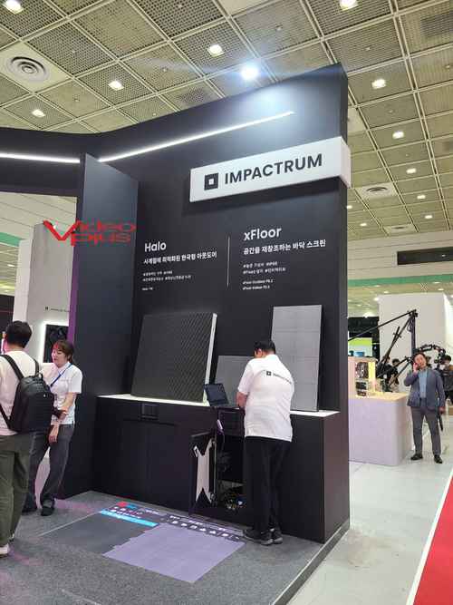 임펙트럼, 플렉시블 LED 및 0.6PITCH 바닥인테리어 LED 판넬 과 플렉시블 전시하다. - 사진 10