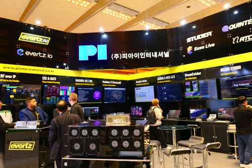 KOBA2025 니콘 피아이인터네셔널 대광엔터프라이즈 시온미디어 펠리칸 난라이트 매직비젼 극동음향 OBSBOT - 사진 3