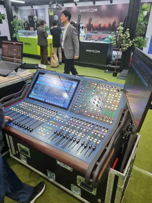 KOBA2025 글래스벨리 삼아 KBS 비엘에스 사운더스 DIGICO 미프로 비주얼리서치 블루닷 - 사진 16